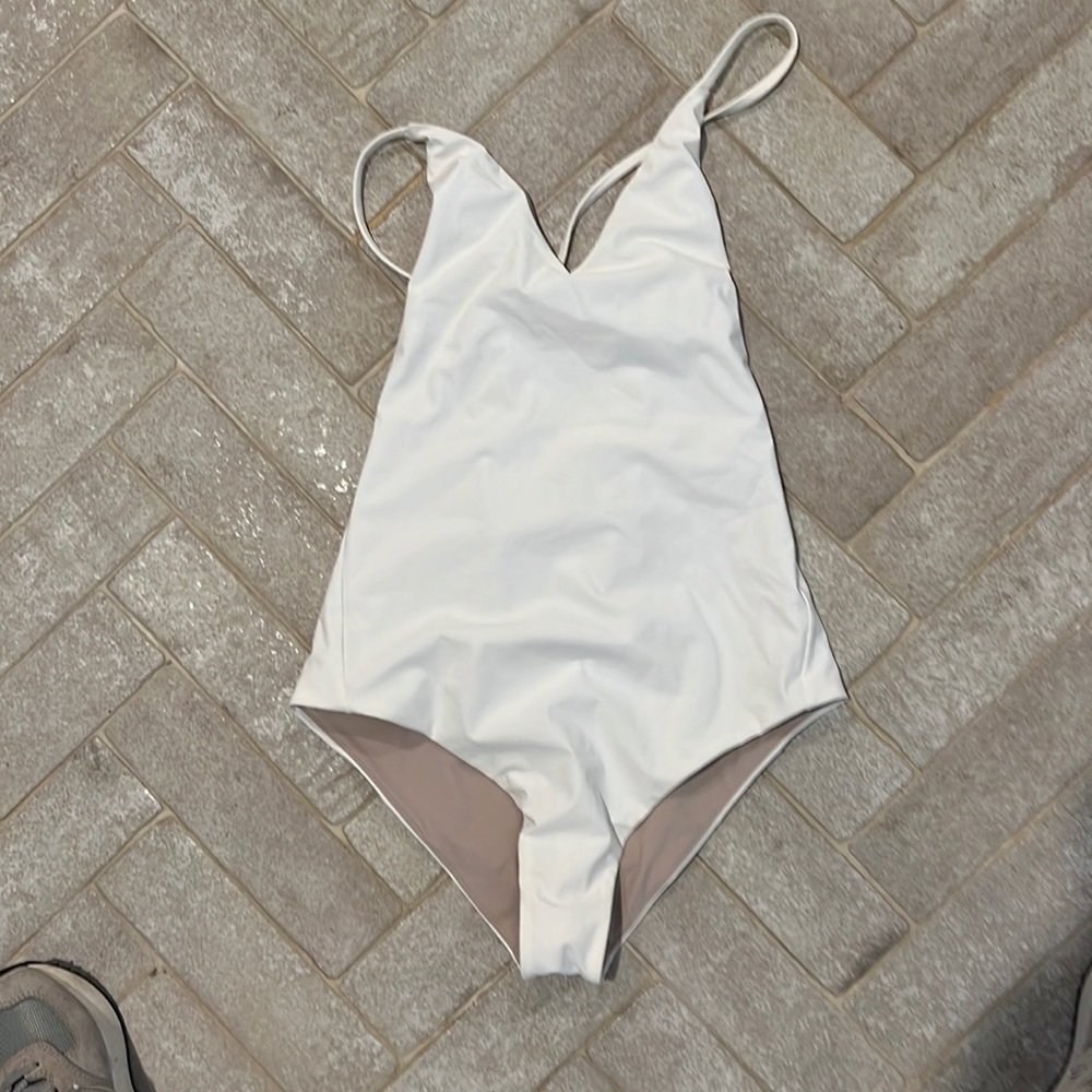 Weave the waves lululemon swim suit one piece